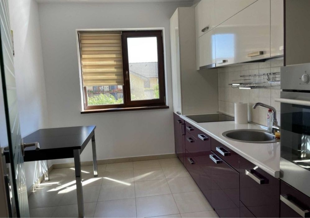 Apartament de închiriat în zonă CENTRALĂ