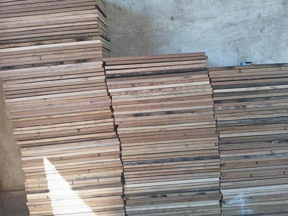 Paddon sotiladi 85×45 narhi 35000 mingdan