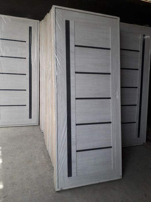 Arzon va optom eshiklar va derazalar