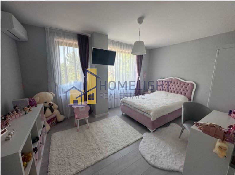 Тристаен апартамент в кв. Драгалевци