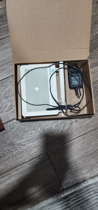 Телеком роутор сотилади холати зур!