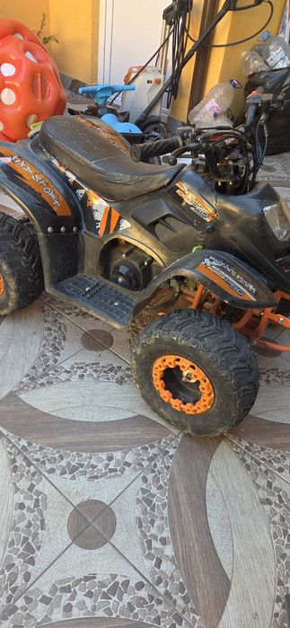 Vând atv copii 6-12 ani 125
