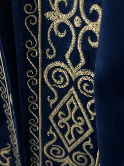 Мужской шапан