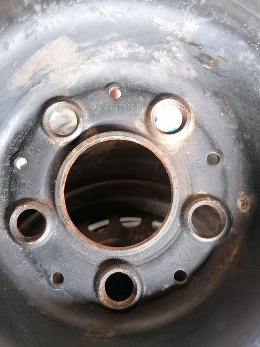 Гуми с джанти за Мерцедес