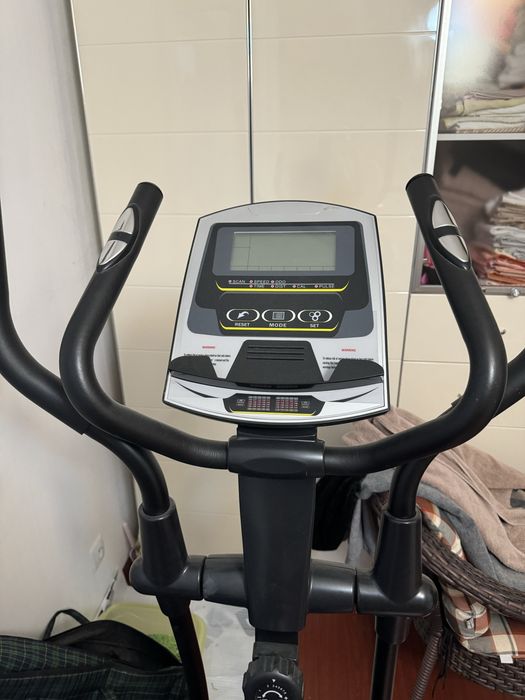 Тренажер эллипс