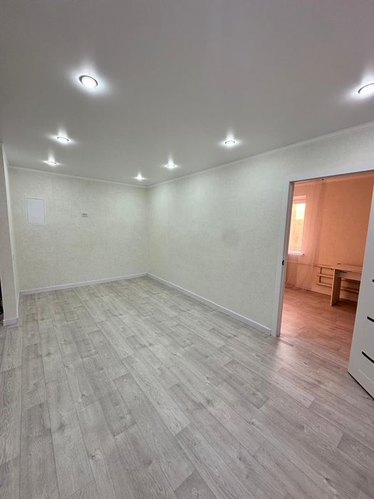 Продам квартиру двухкомнатную