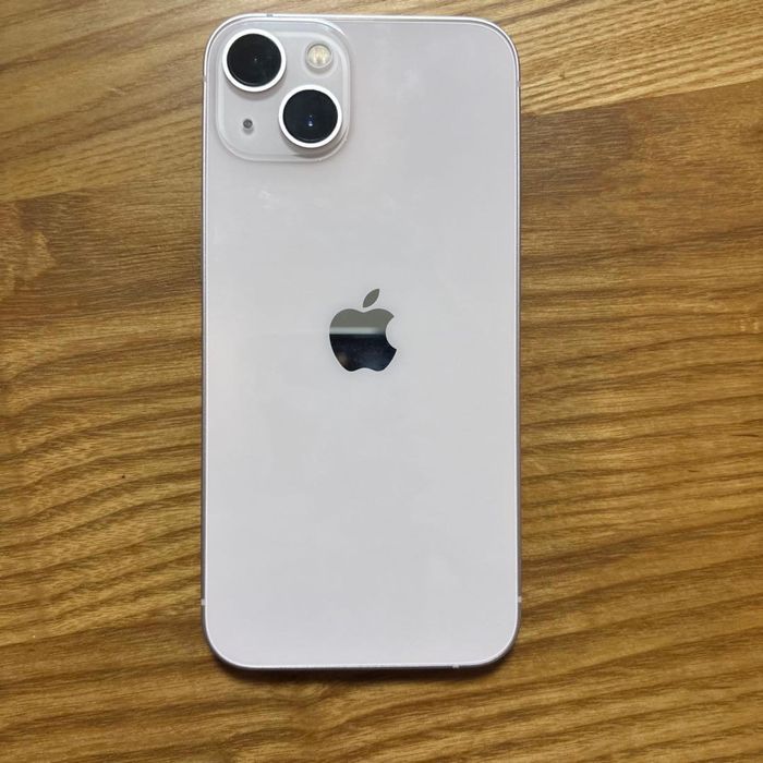 Продается Айфон 13 белый 128Gb