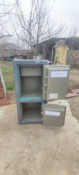 Сейф огнестойкий