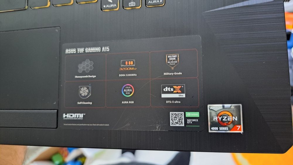 Продавам Asus TUF Gaming A15 laptop