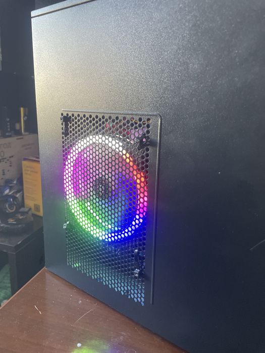 Продам компютер от acer