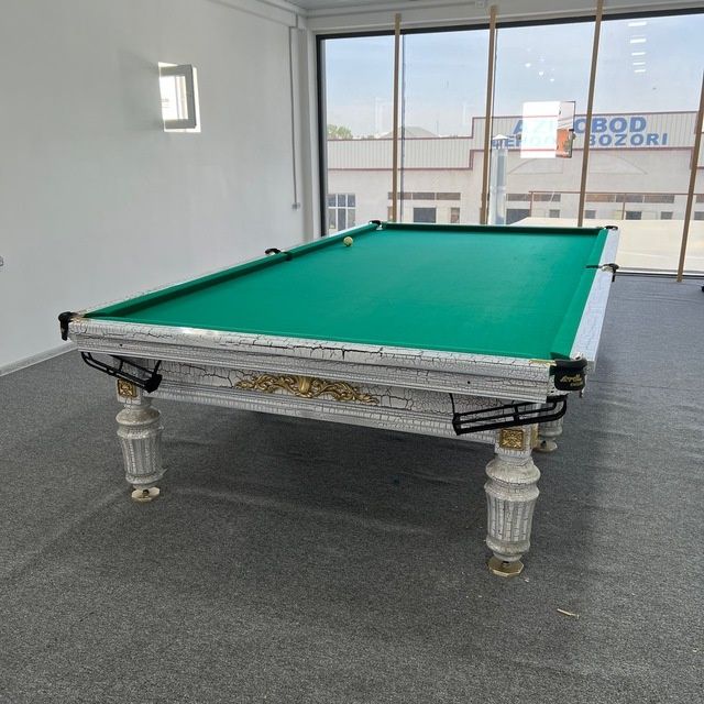 Blyard stollar sifatli va qulay