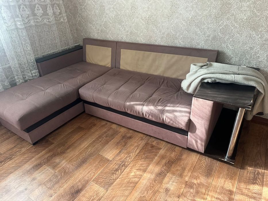 Мебель, диван, шкаф угловой, кухонный