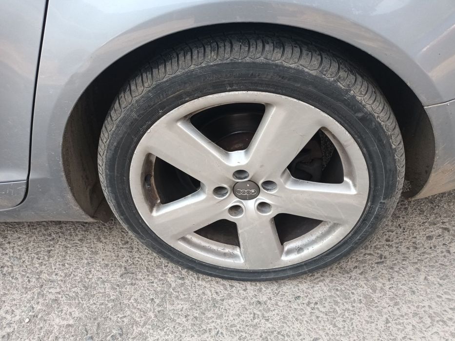 Dezmembrari  Audi A6 (4F, C6)  2004  > 2011 2.0 TDI Motorina