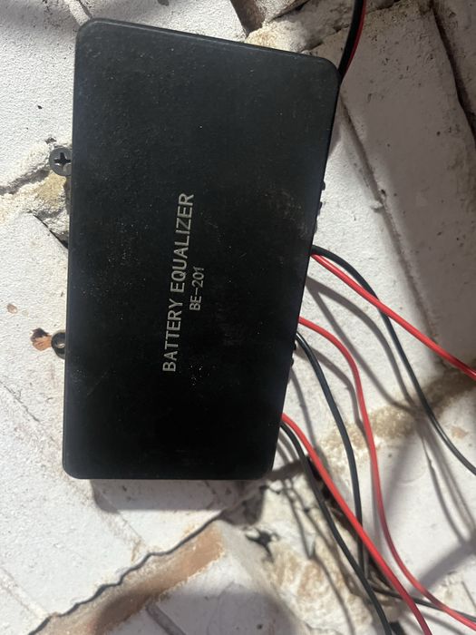Vand baterie fotovoltaice