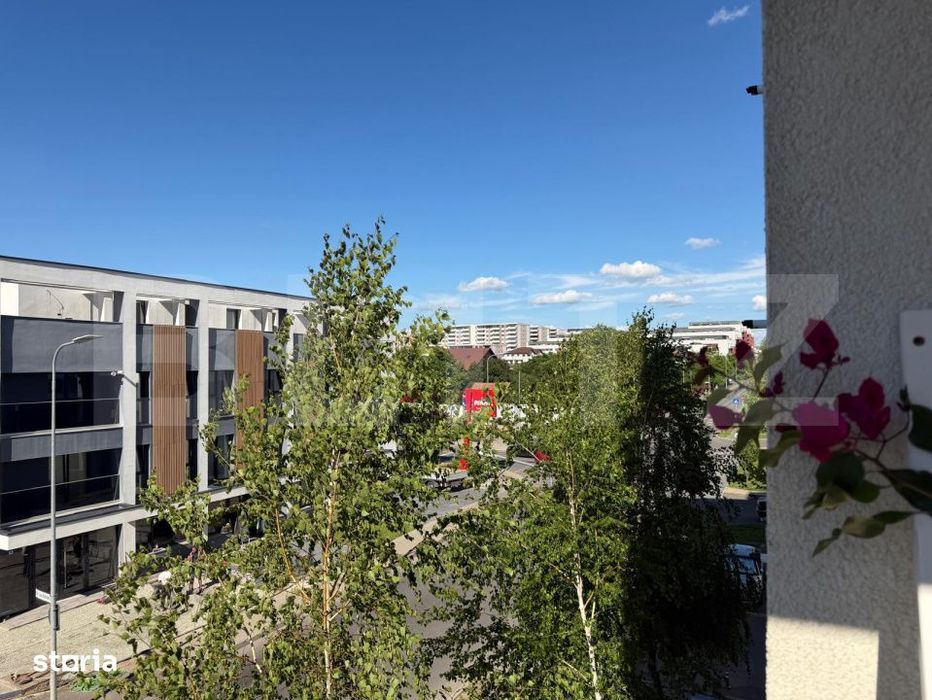 Aartament de vanzare, modern in Top City, Tractorul — fotografia 3
