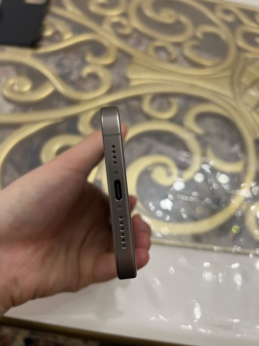 iphone 15po max 256