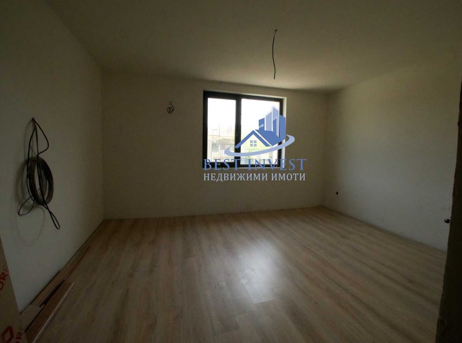 Продава се Къща в Благоевград, Струмско - 100 кв.м за 1270 €/кв.м - Снимка #11