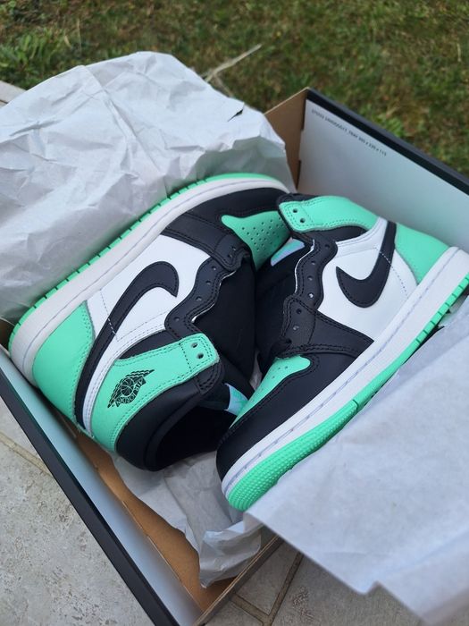Air Jordan 1 High "Glow Green" 38