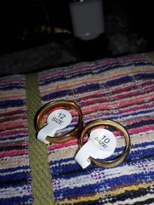 СРОЧНО Свадебные кольца ДЕШЕВО