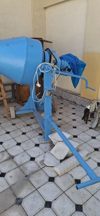 Бетонамешалка сотилади