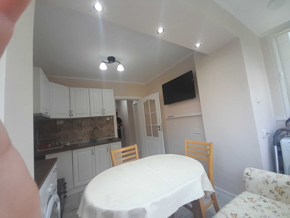 Продава се Тристаен апартамент в Девин - 72 кв.м за 1 €/кв.м - Снимка #3