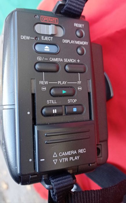 Видеокамера  Panasonic с  касети