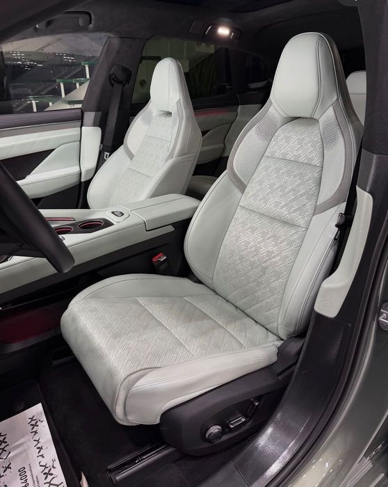 Zeekr 001 You Rest 2024