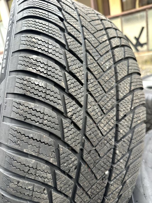 Set Jante BMW X5 G05 R20 Style 736 + Anvelope