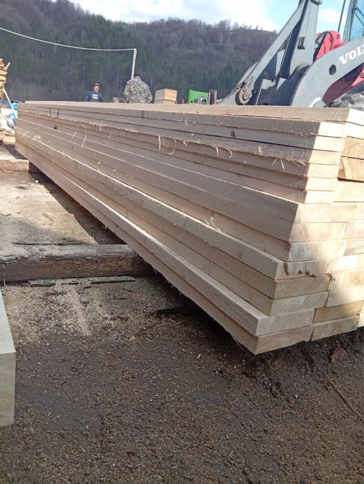 Cherestea Rasinoase Grinzi Capriori Dulap Sipca