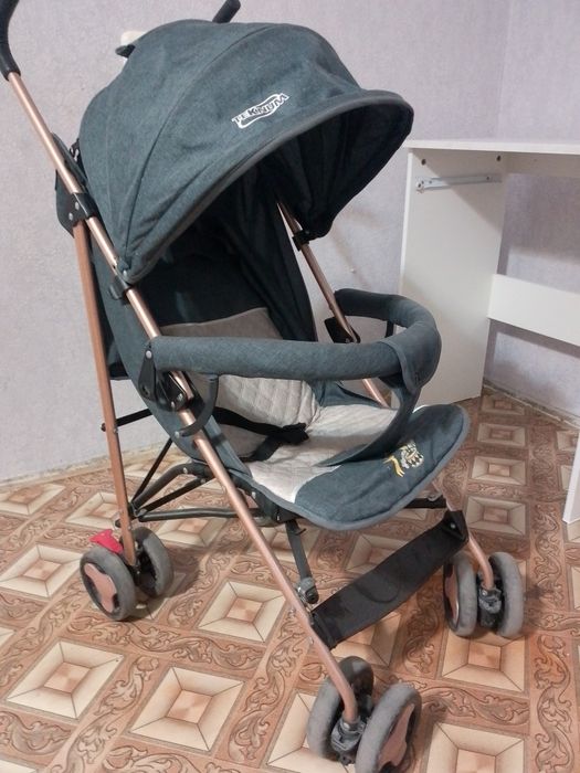 Продаю детский машина Тайота