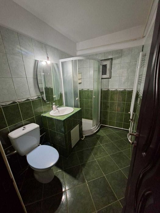 Închiriez apartament 2 camere