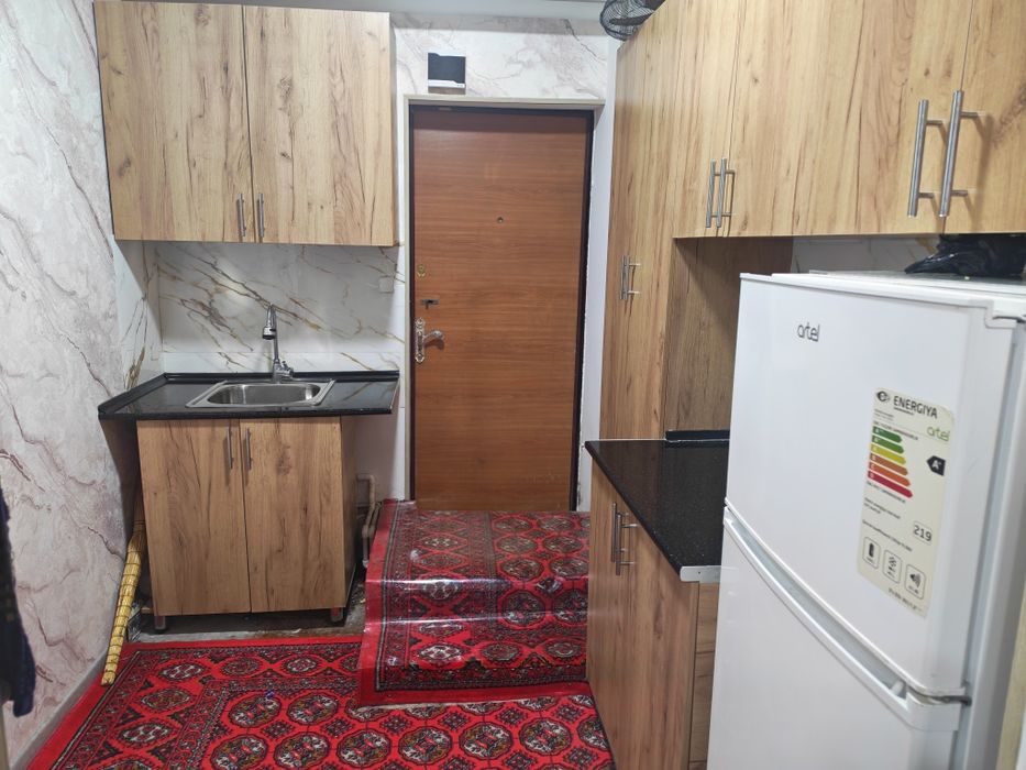 Чирчик атс общежитие сотилади 22 кв