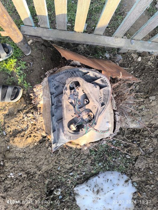 Продается задние фонари