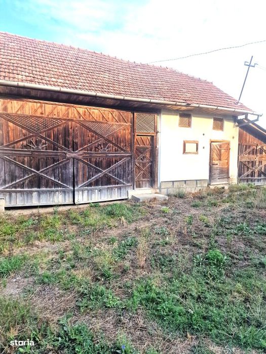 Casa cu anexe comuna Letca 39000eur neg
