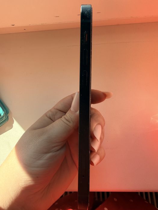 Iphone 12 full box