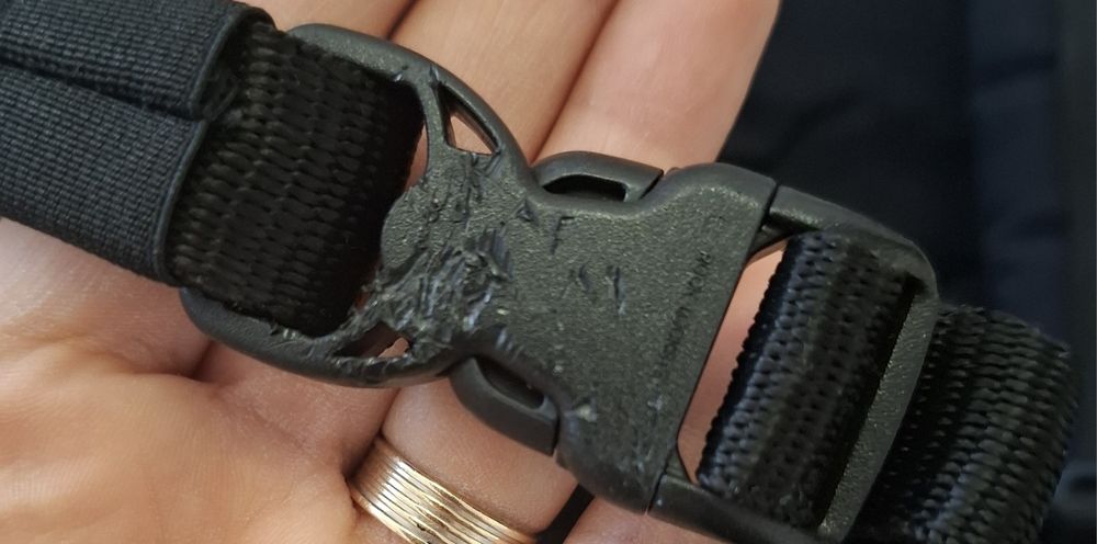 Sistem de purtare Manduca