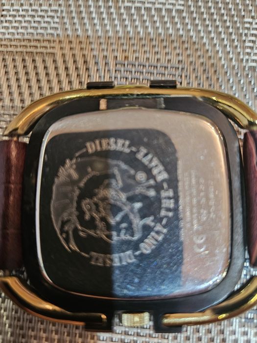Часовник  Diesel