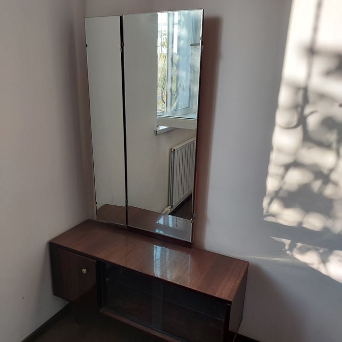 3 хил набор сотилади. Кимга кизик буса  алокага чикурасила