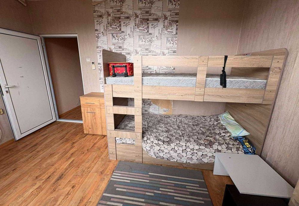 Тристаен апартамент