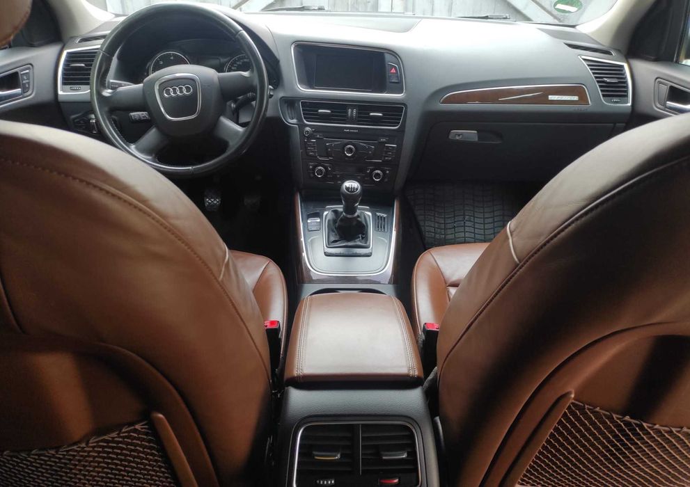 AUDI Q5 2009 2.0 TDI