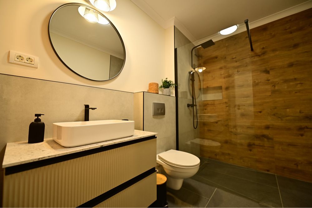 Vand apartament nou de 2 camere