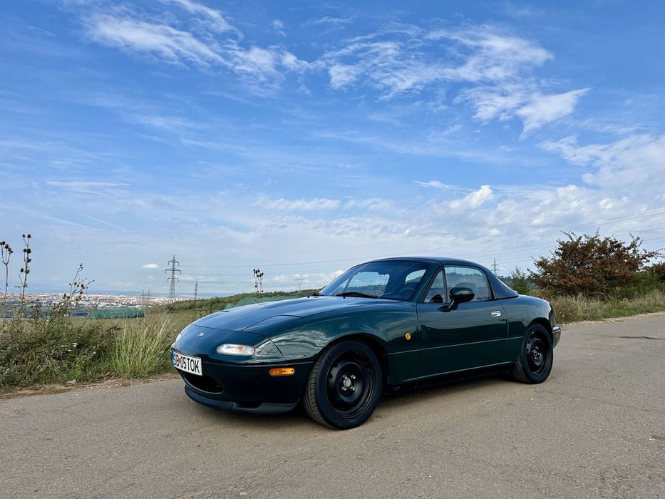 Spannende Mazda Miata Hardtop Ebenbildnull
