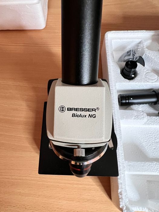 Bresser Biolux NG микроскоп