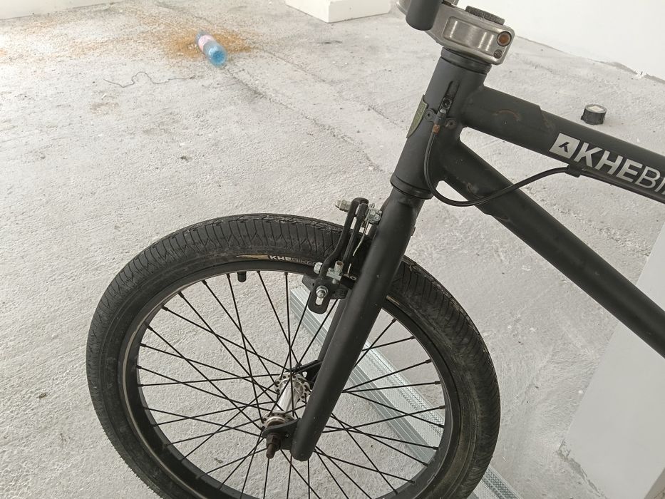 Se vinde BMX KHE