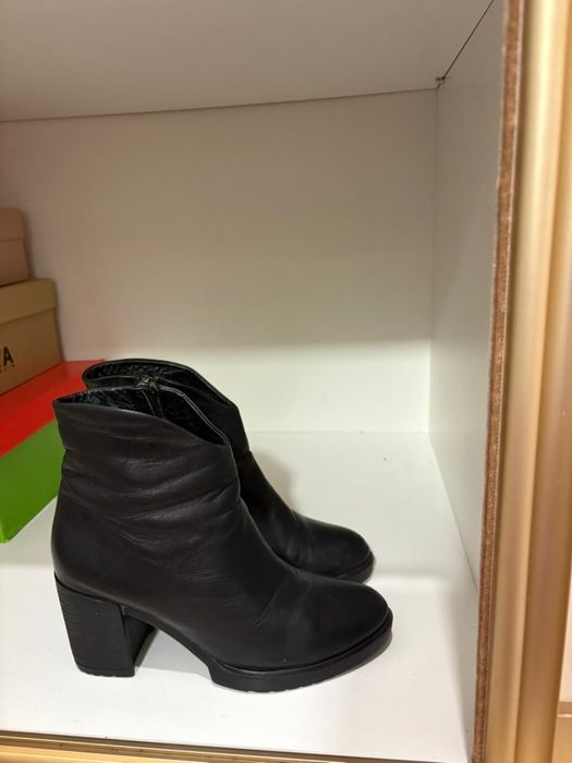 Осенние ботинки на каблуках