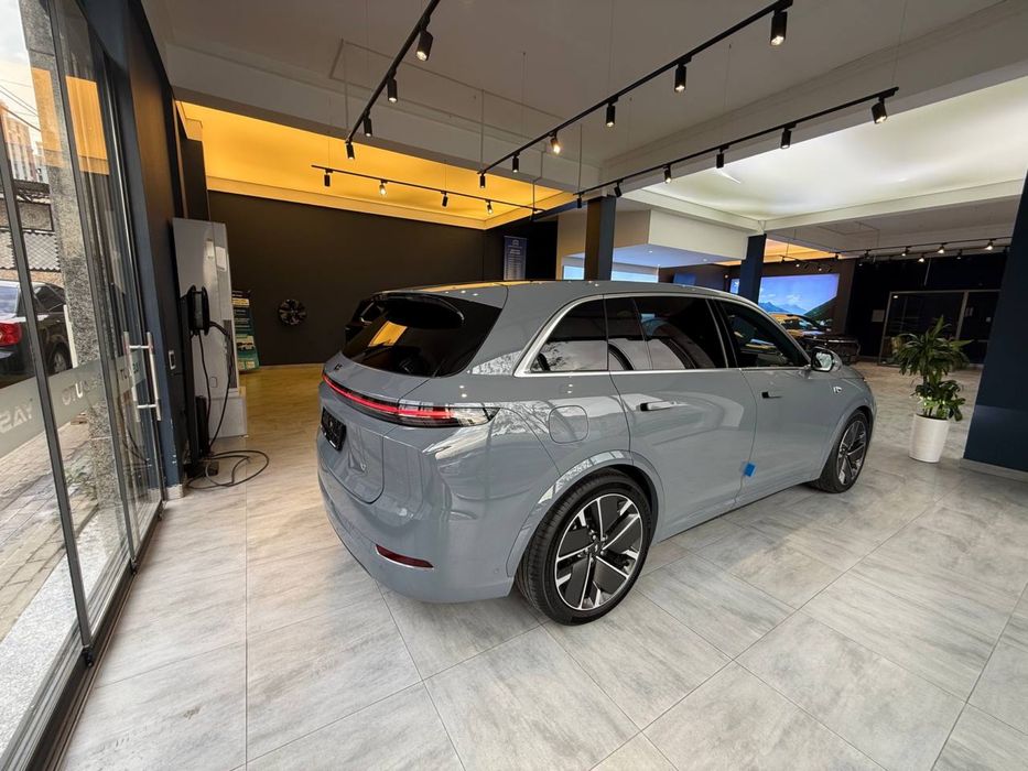 Lixiang L7 ULTRA рестайлинг 2026  обновлённый модель  в наличии