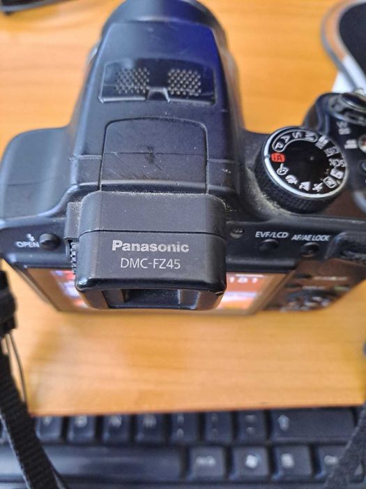 Фотоапарат Panasonic  Lumix  DMC-FZ45