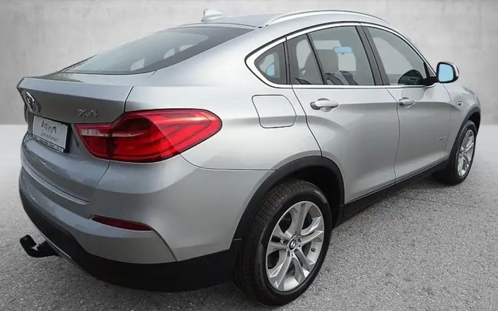 Vand ​BMW X4 xDrive20d - 108000km