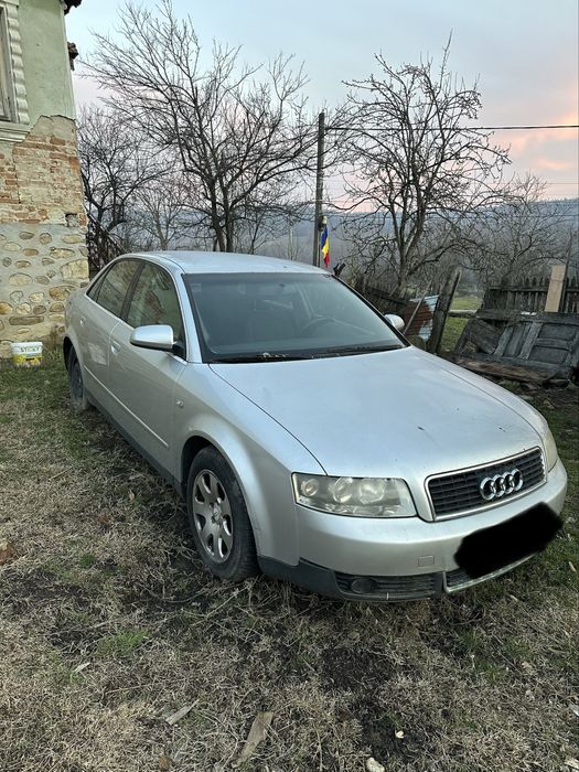 Vand Audi a4, pentru dezmembrări
