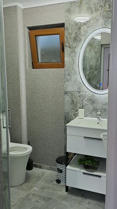 Cazare Bușteni,,vila Lavinia"-2  apartamente cu intrări separate.